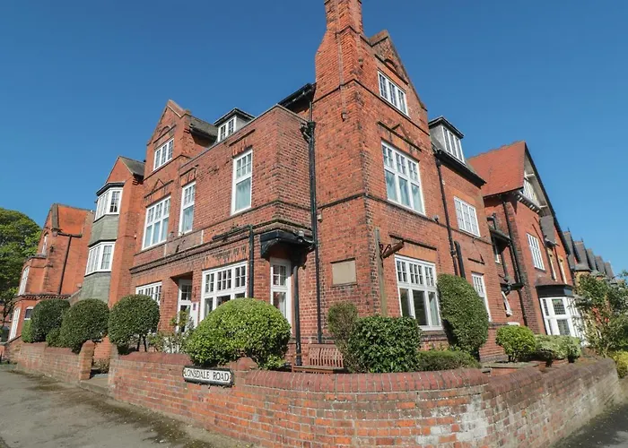 Lonsdale Villa